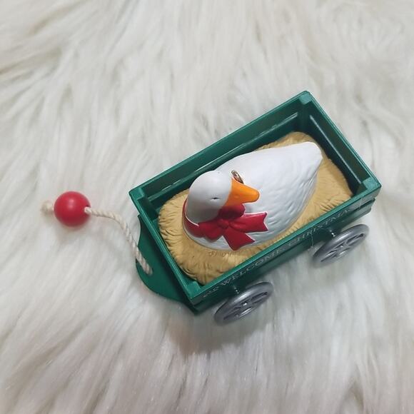 Vintage Hallmark Keepsake Ornament Goose Cart 1990 - Picture 4 of 4